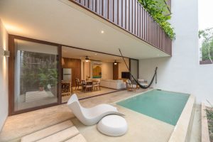 BAJOCIELO Grupo Emerita 40 300x200