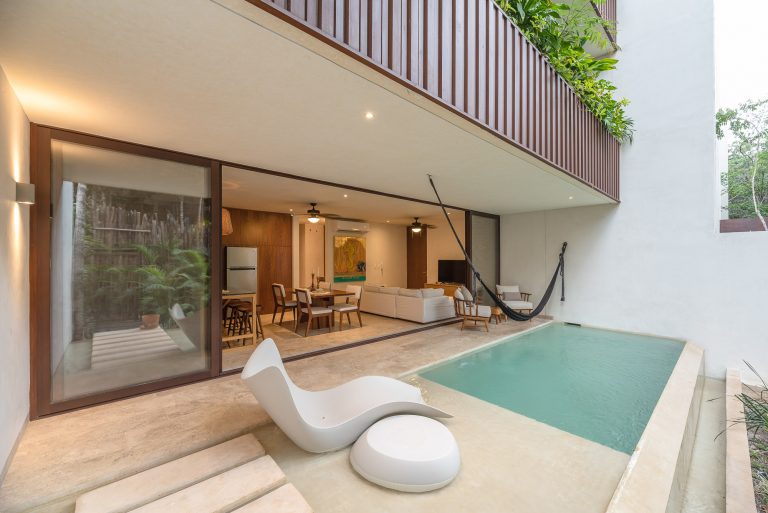 BAJOCIELO Grupo Emerita 40 768x513