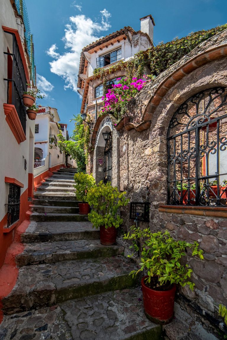 hotel venta taxco guerrero mexico 2 768x1150